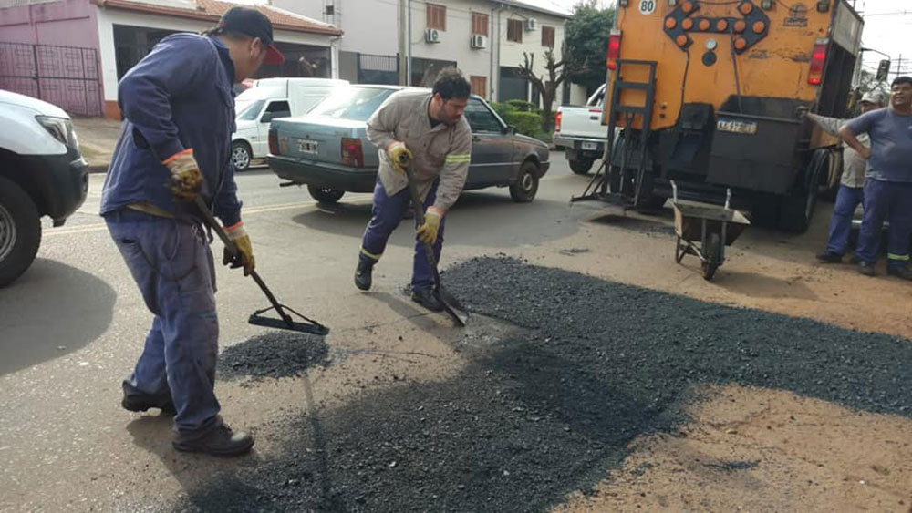 Bacheos en distintos sectores de Posadas