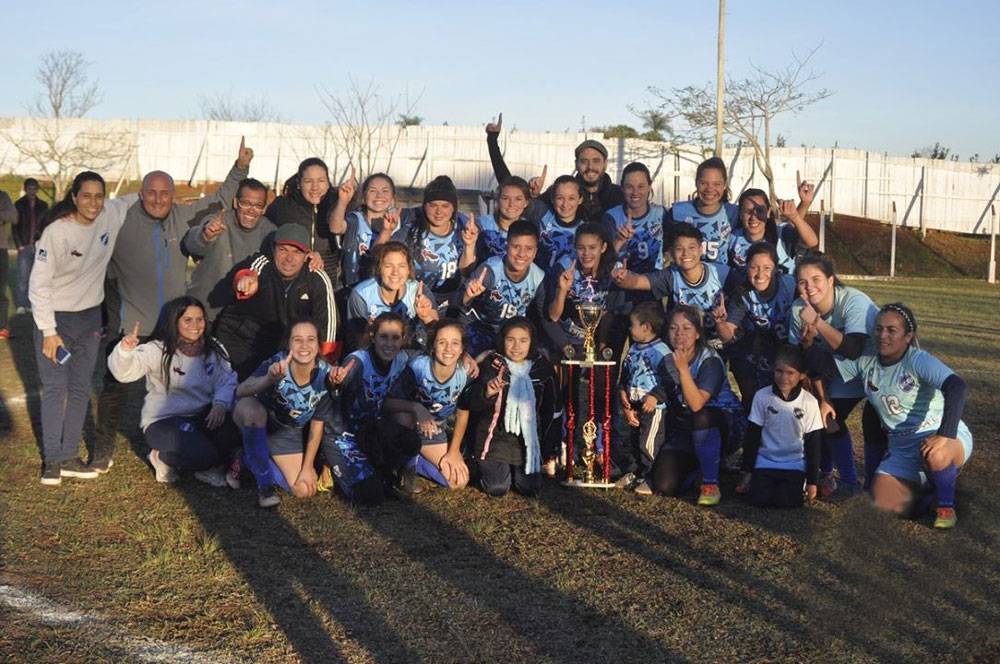 Las Decanas recuperaron el título