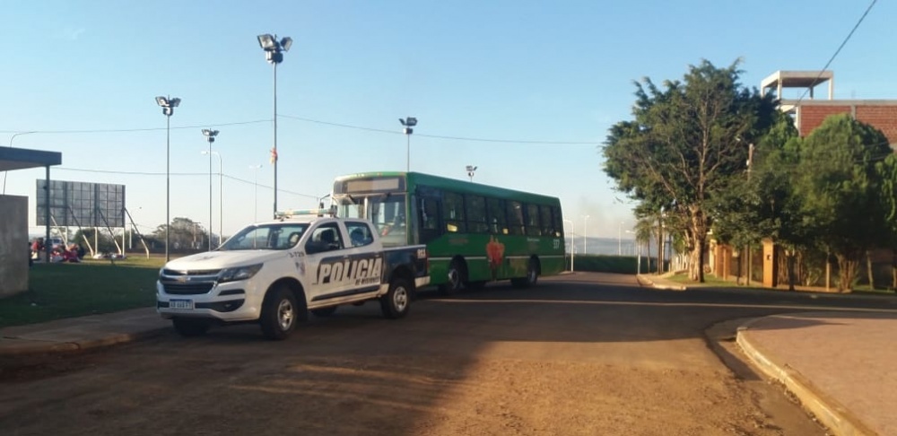 Un hombre murió mientras viajaba en colectivo