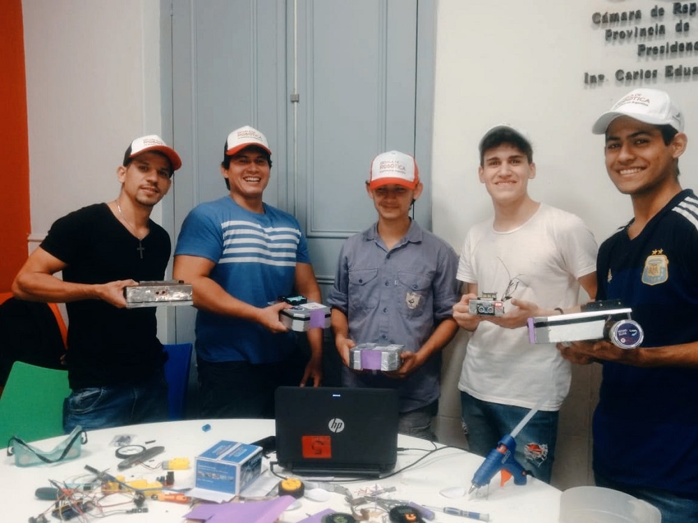 Estudiantes de la Escuela de Robótica competirán en el “Paraguay Open Robotics”