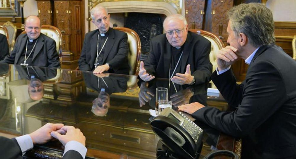 Por la crisis económica, Macri recibe a las autoridades de la Iglesia