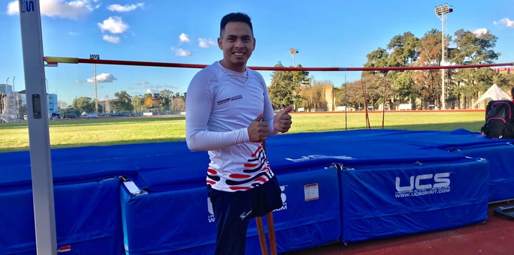 Jony tiene su boleto a Lima