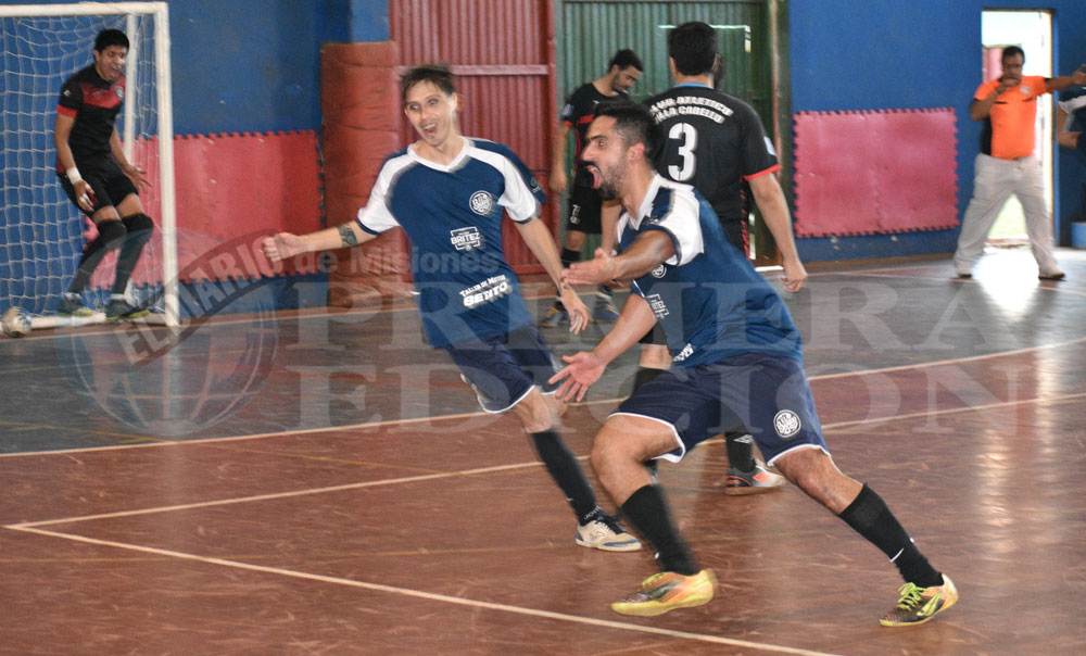 Los Vascos  clasificó a cuartos