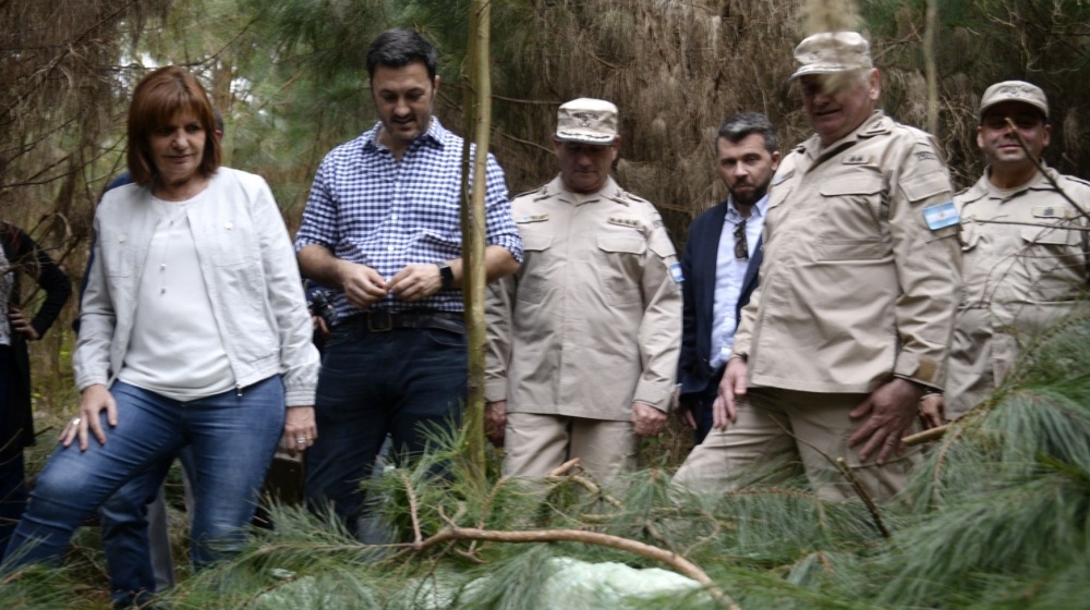 Bullrich presente en Misiones tras un megaopertaivo antidroga