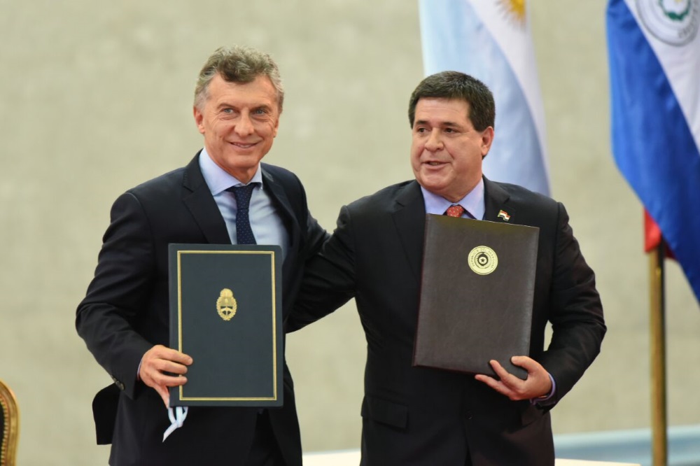 Paraguay: la oposición irá ahora por Yacyretá