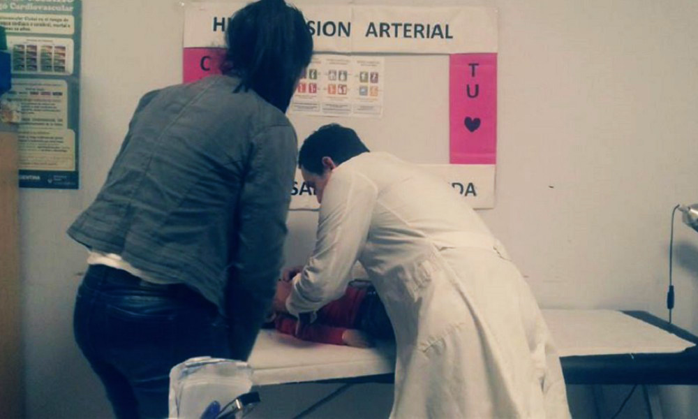 Por mes, los consultorios satélites de cirugía plástica derivan unos 40 pacientes