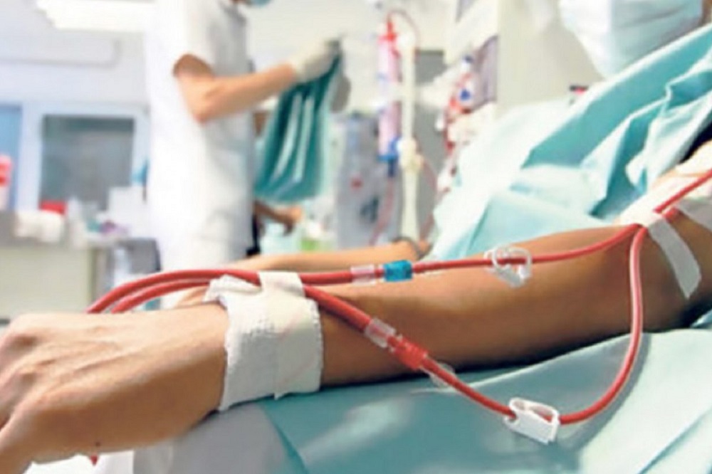 Dio negativo el segundo testeo de la adolescente que se dializa