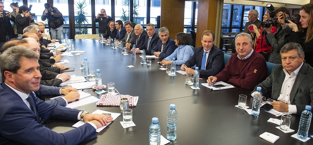 “No cederemos recursos que corresponden a los provincianos”