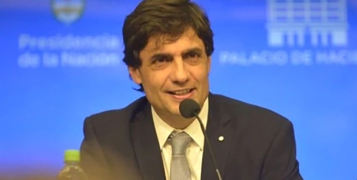 “Garantizar la estabilidad del tipo de cambio como objetivo de primer orden”