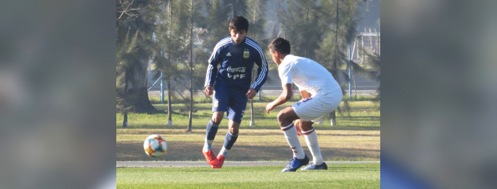 Vera sigue con el Sub-17 entrenando para el Mundial