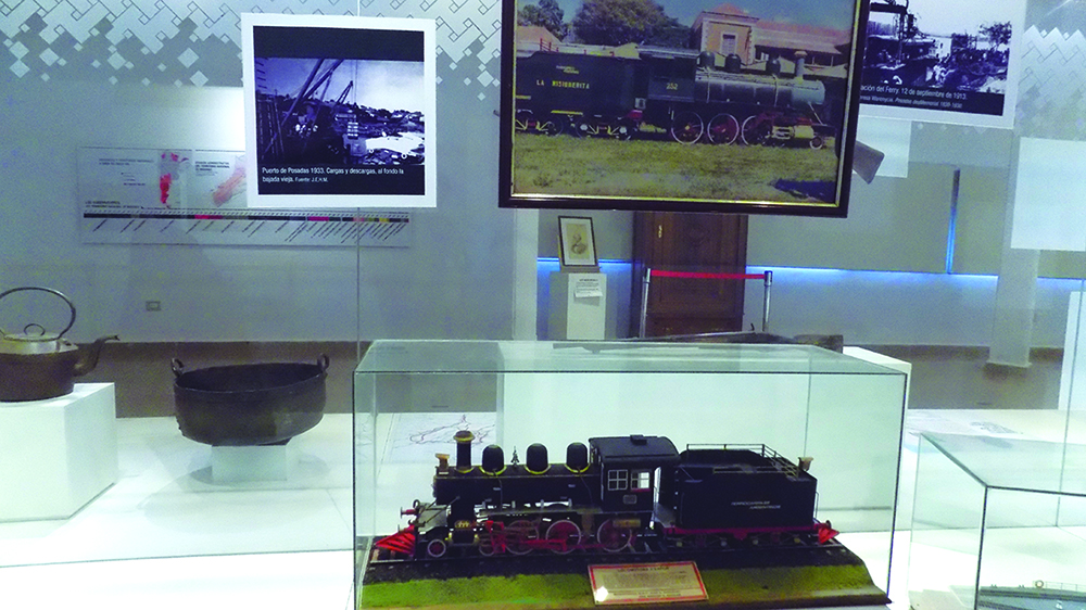 Misiones Contemporánea, un paseo por la historia a través de objetos e imágenes