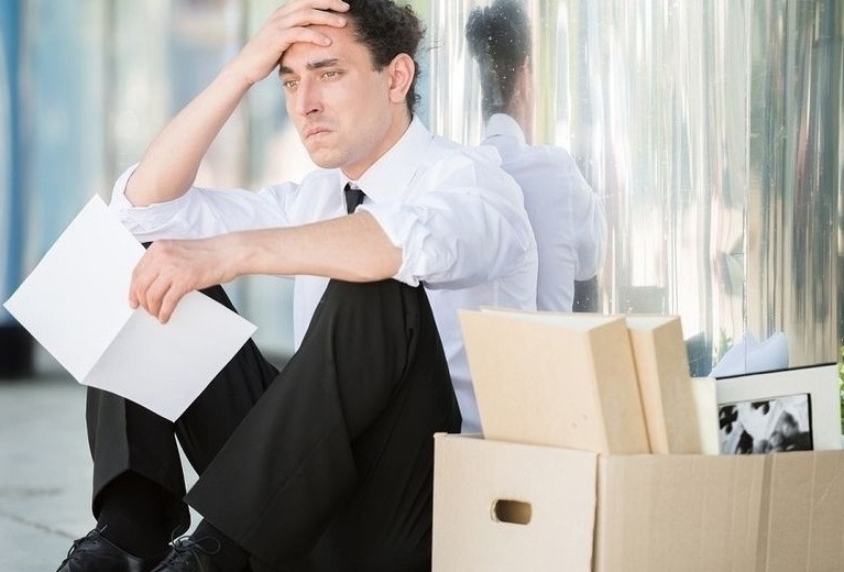 Crisis: subió el porcentaje de gerentes despedidos de un 45% a un 54%