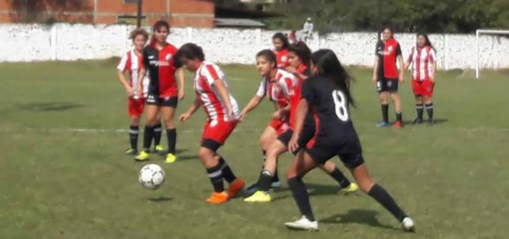 Candé venció a Villa Cabello, en el único partido que se jugó