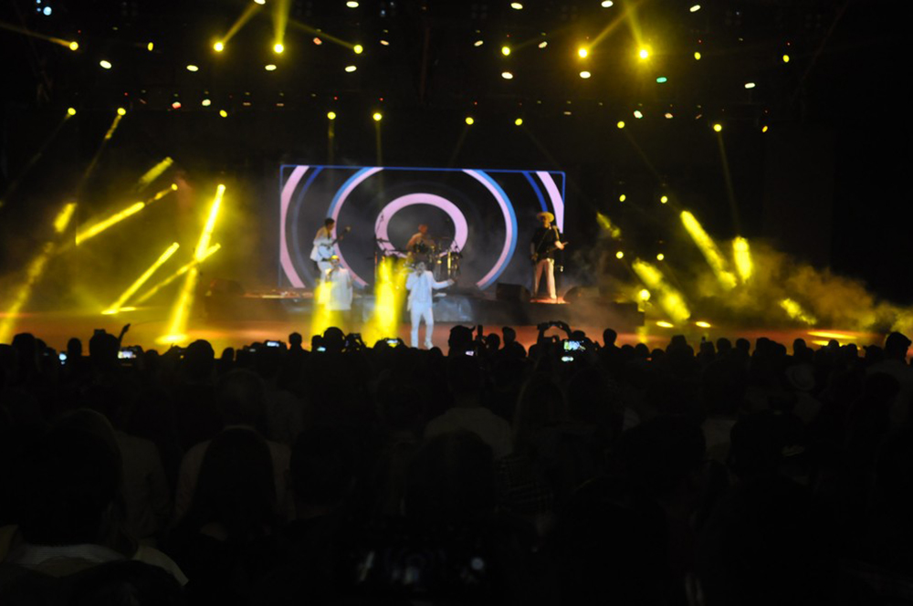 La Fiesta Nacional del Inmigrante vibró al ritmo del pop y la música tropical