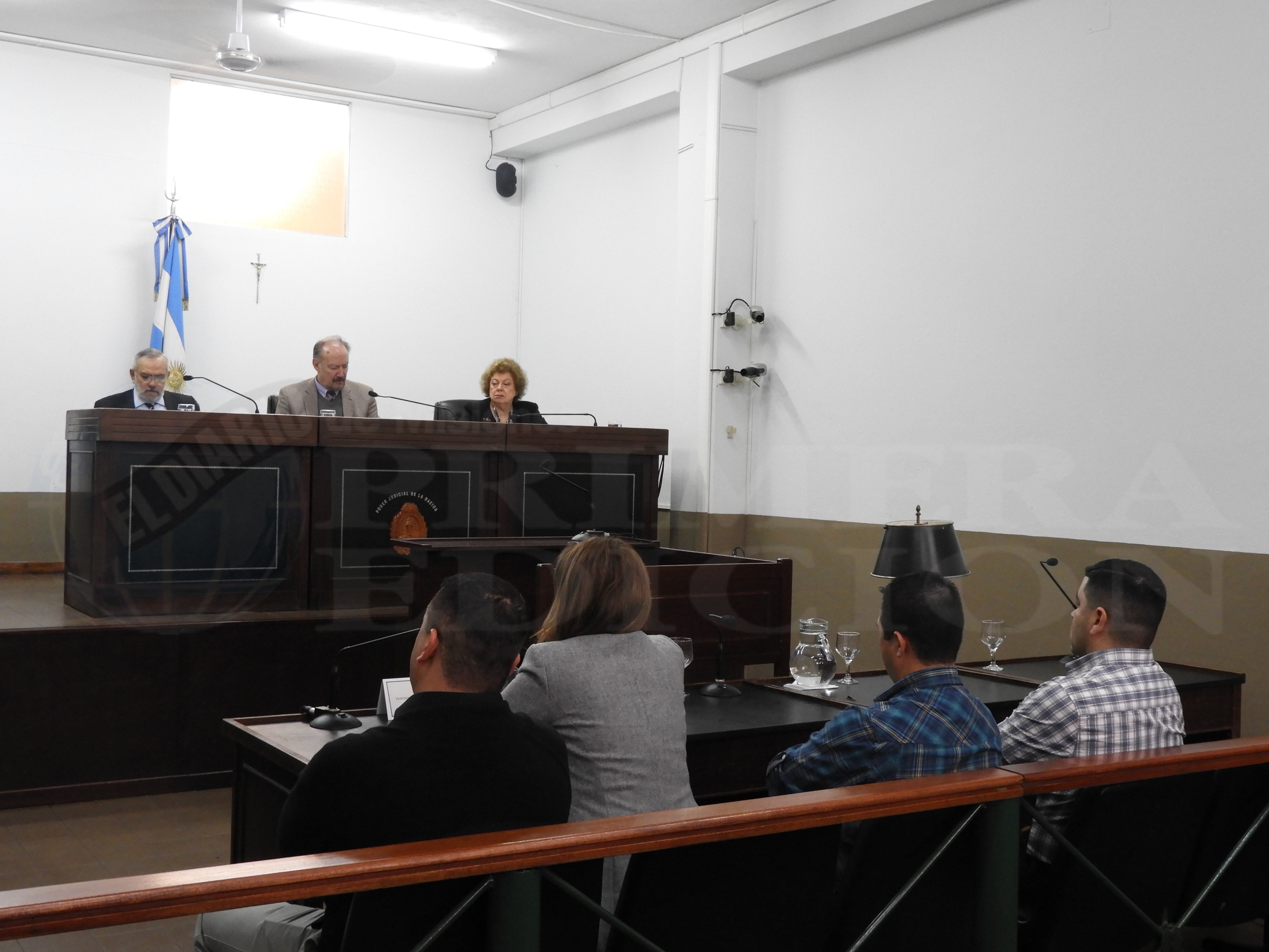 Juzgan a tres guardiacárceles por “severidad y vejaciones”