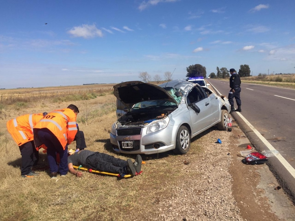 Desgracia con suerte: misionero volcó en La Pampa