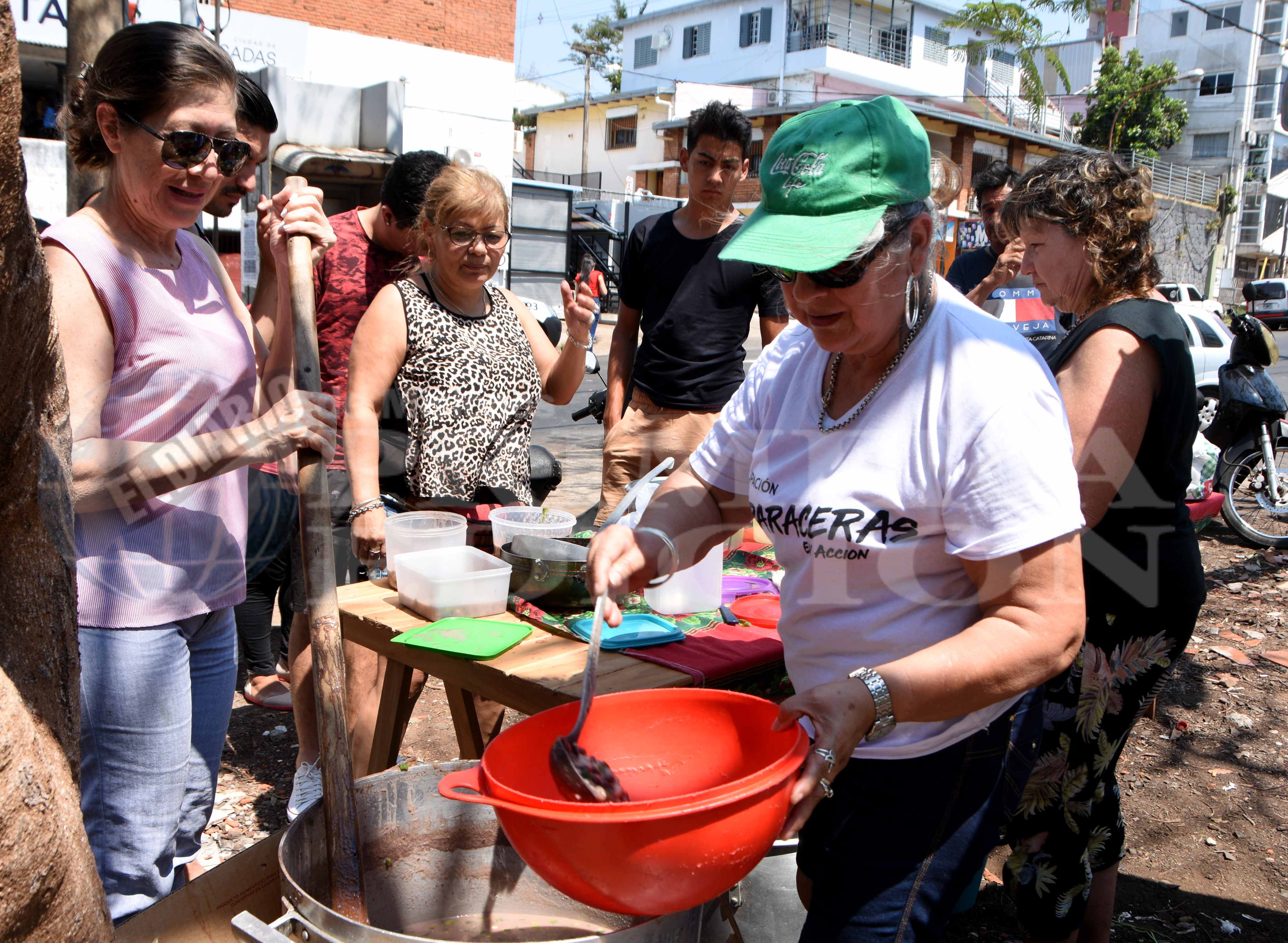 El calor no fue una excusa y Posadas desafió a Karaí Octubre