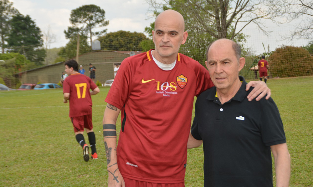 Se jugó una nueva fecha de la LIFA con un invitado de lujo