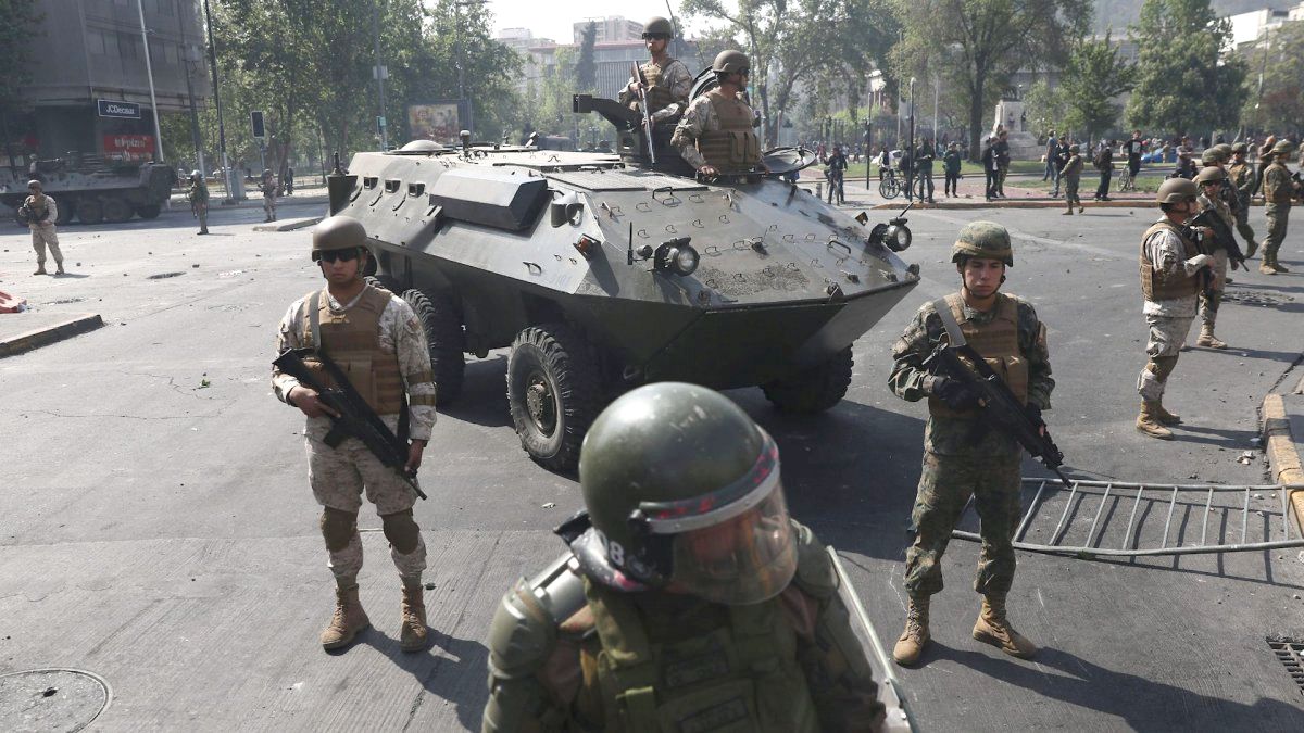 Chile: ascienden a 10 los muertos por los distubios y saqueos en las protestas