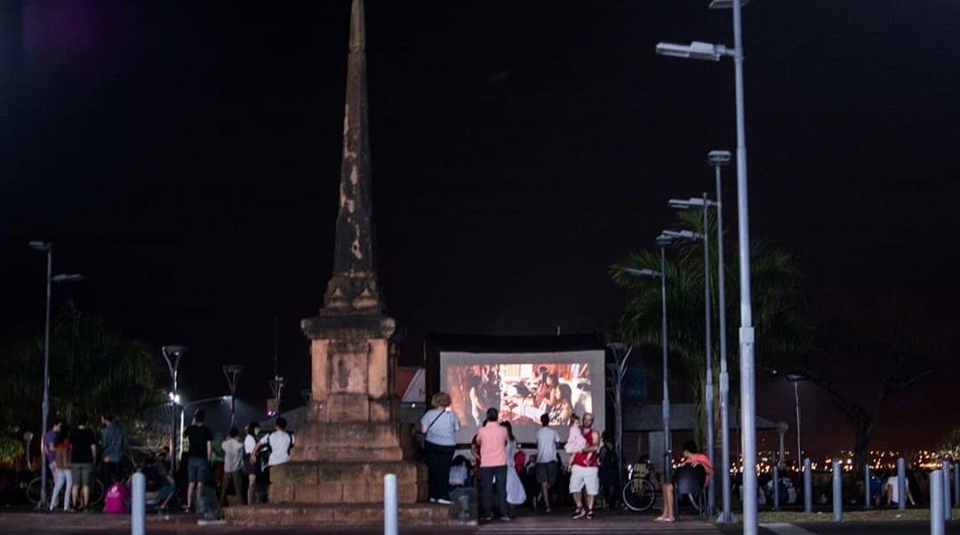 Luz, cámara y unión