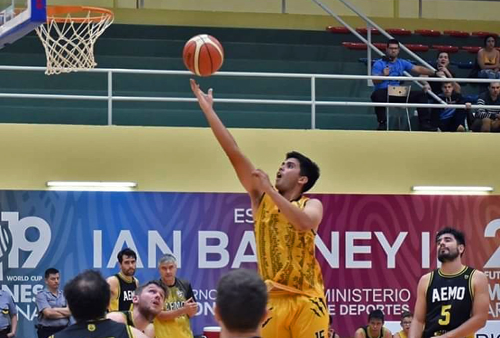 El “Felino” saltó a la punta