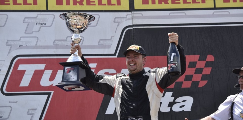 Turismo Pista: en la Clase 3, Badaracco la rompió