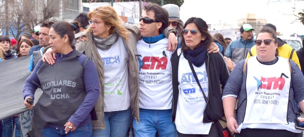 En Chubut disponen que ningún alumno repita de año por no tener clases