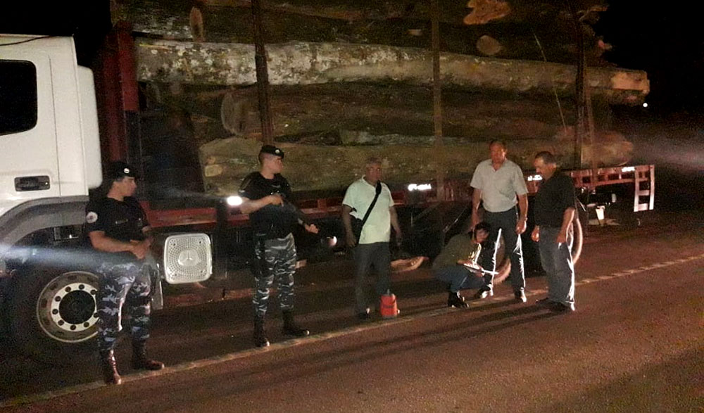 Camiones secuestrados por irregularidades en San Vicente