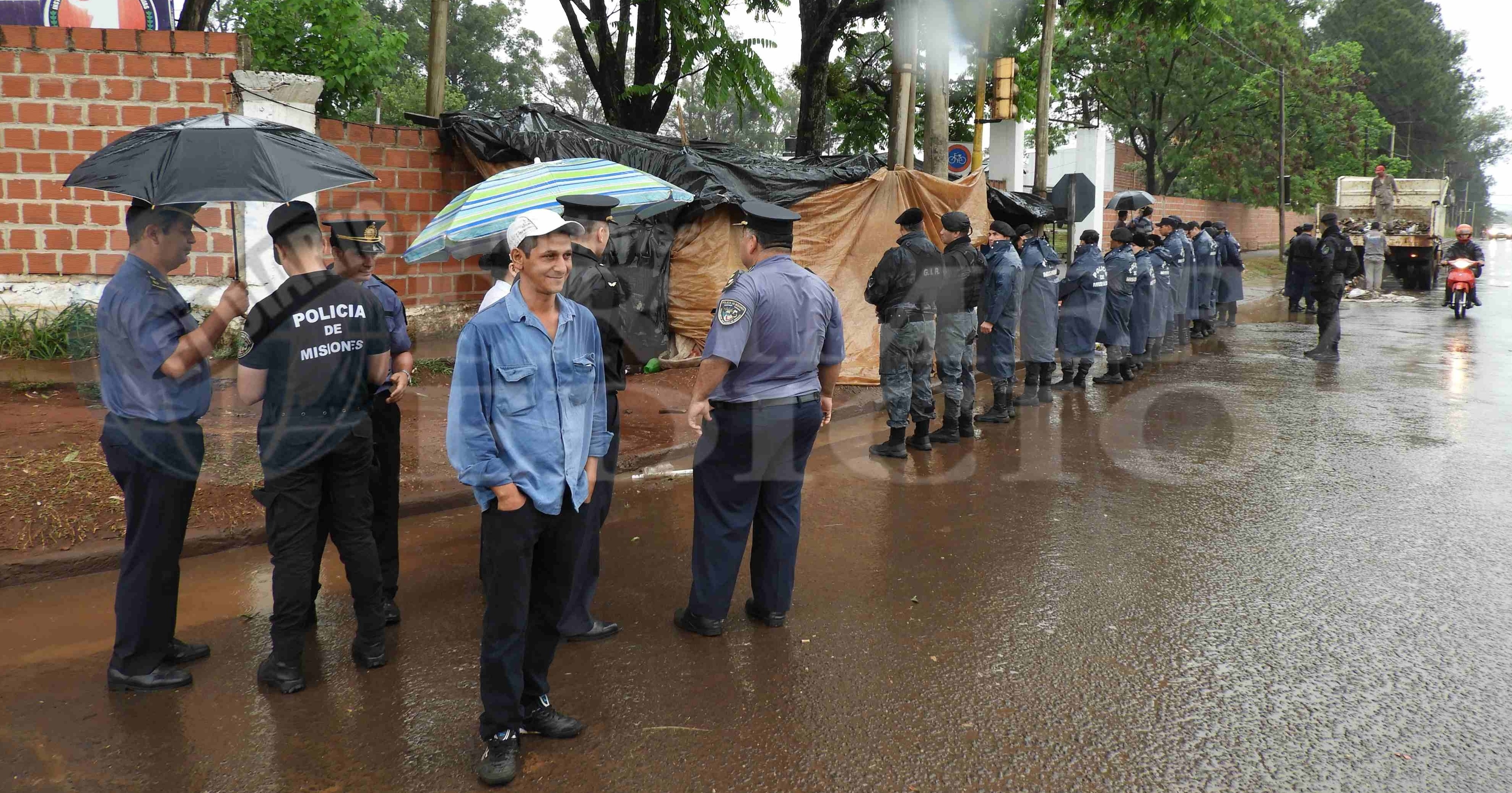 Desalojaron el corte en Cabo de Hornos y ruta 12