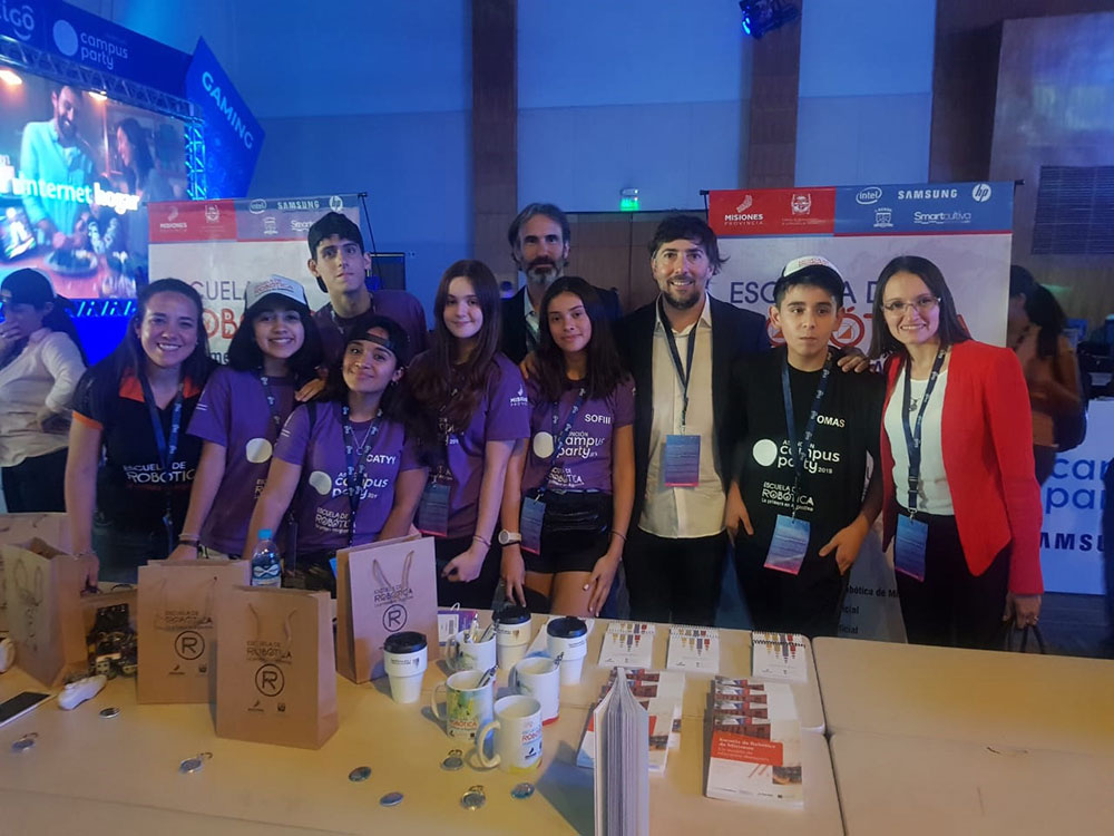 Estudiantes misioneros participan en el Campus Party en Paraguay