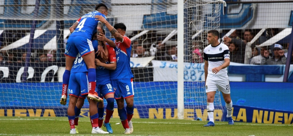 Superliga: otro duro golpe para el Gimnasia de Maradona