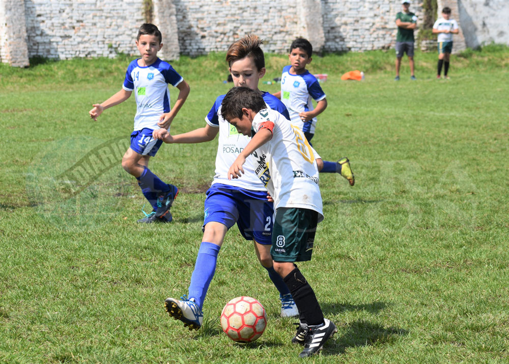 Los “peques” levantaron polvareda en el Itapúa