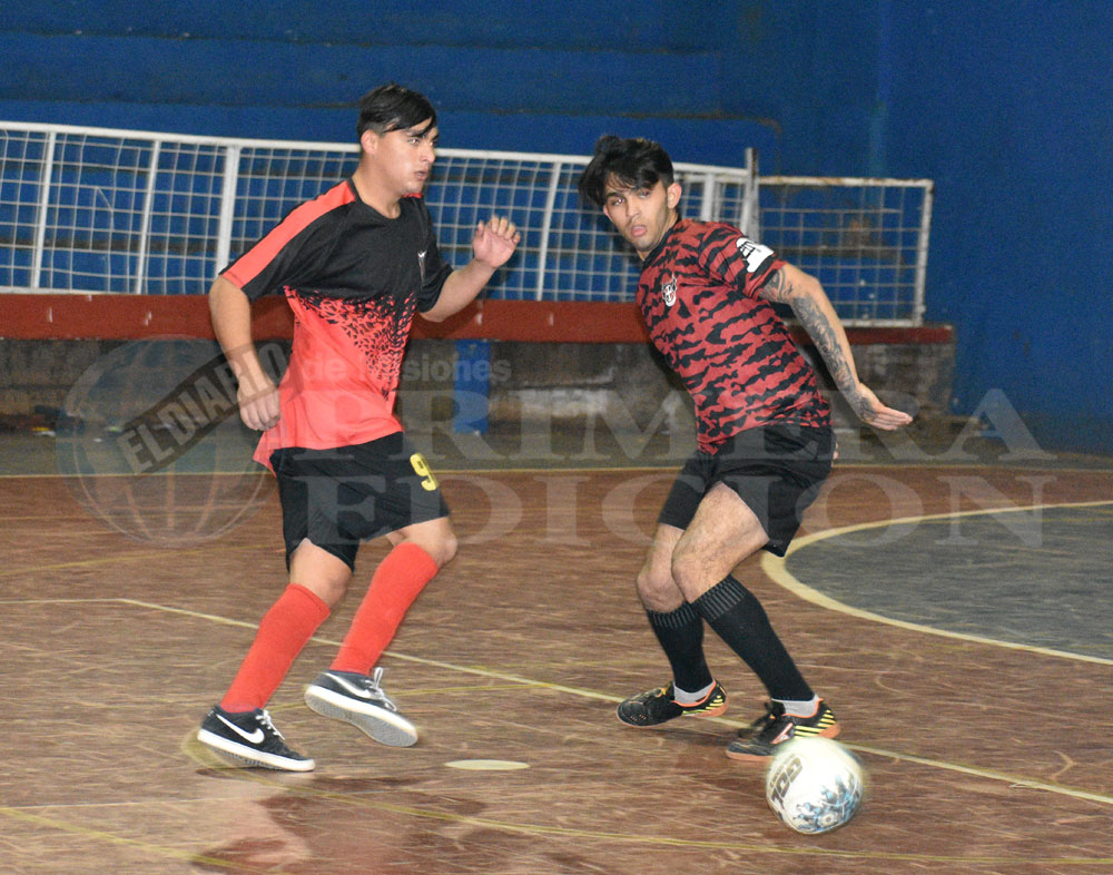 Brown lidera  con comodidad