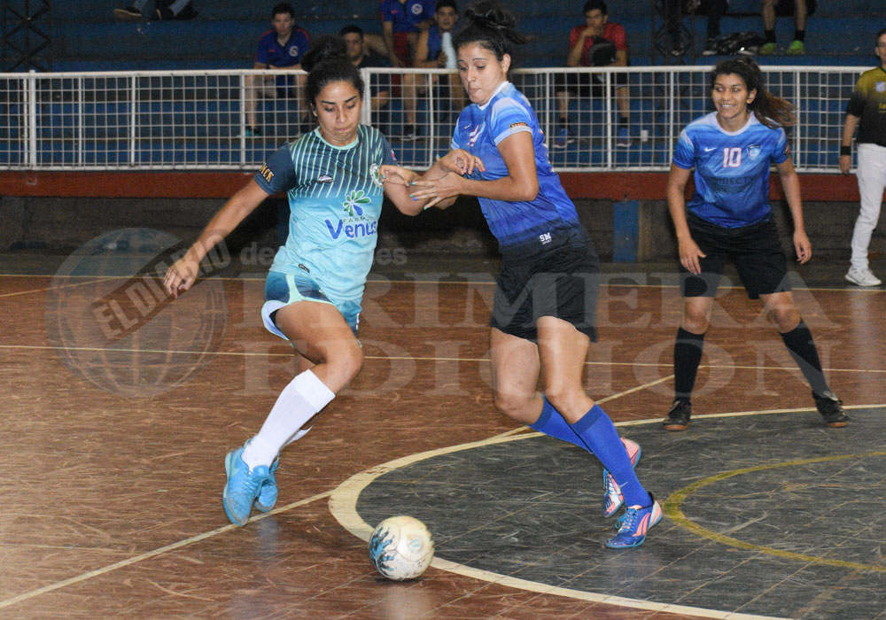 Brown lidera  con comodidad