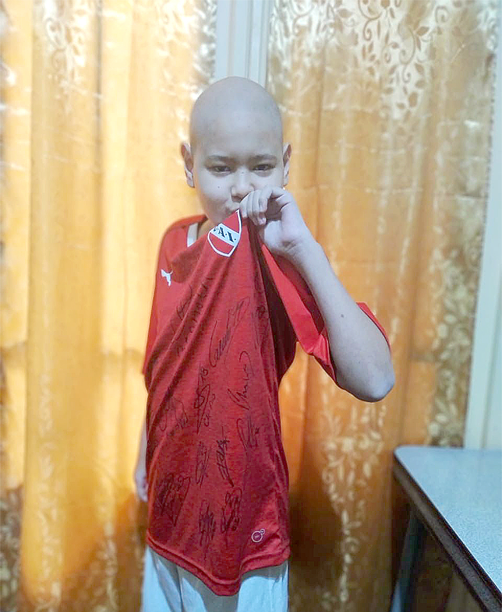 Nico cumplirá su sueño de conocer al plantel de Independiente