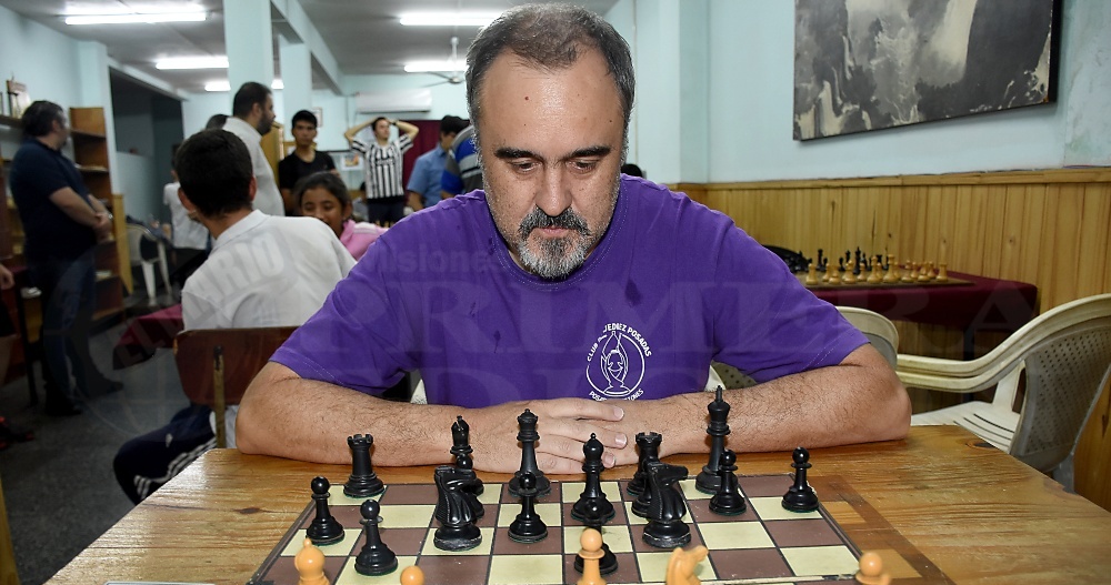 “El ajedrez no es inteligencia, es constancia, trabajo y pasión”