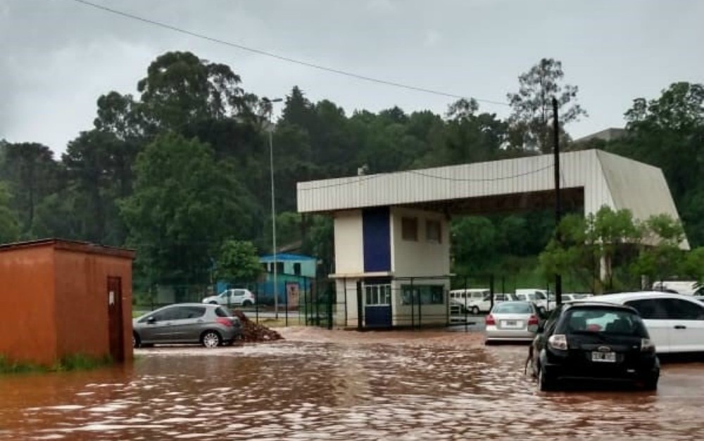 Volvió a desbordarse el arroyo Pepirí en Irigoyen