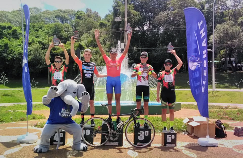 Diego Báez sumó otra corona internacional