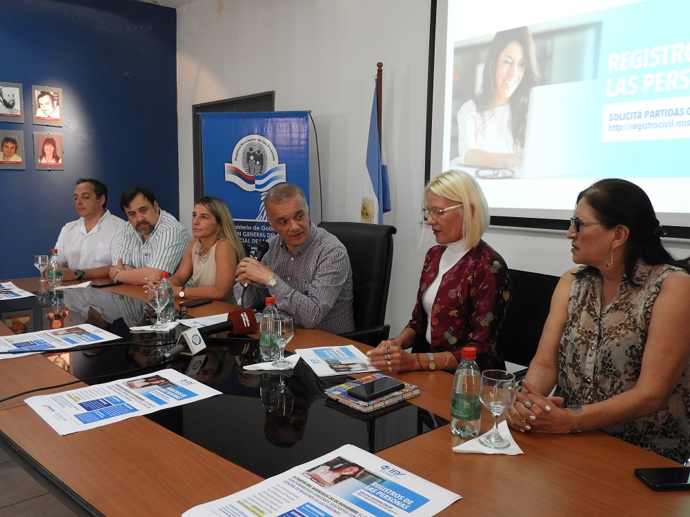 El IPS firmó convenio con el Registro de las Personas