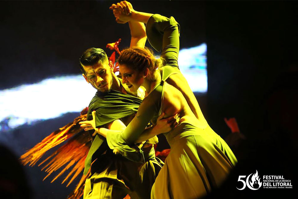 La luna festivalera continúa brillando en el Anfiteatro Manuel Antonio Ramírez