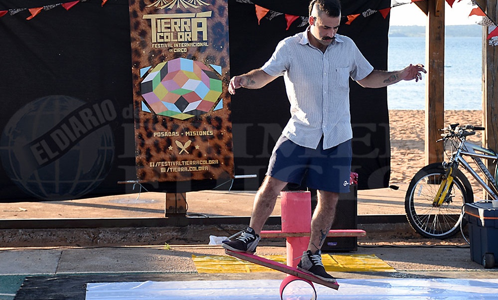 Toda la magia del circo se vive en Posadas