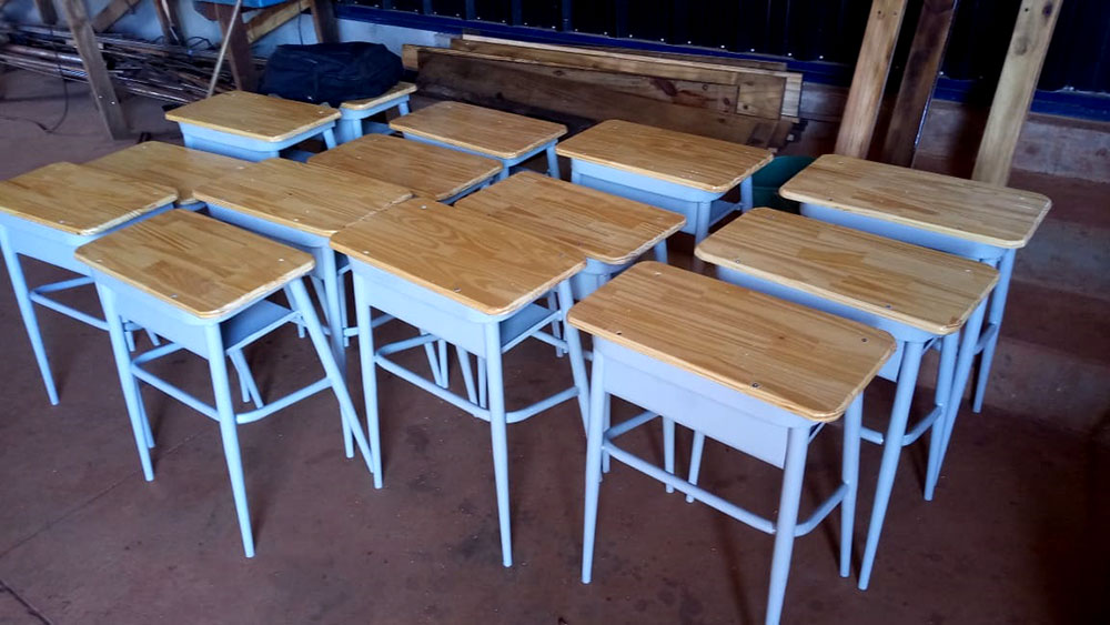 ASISTIR. Escuelas rurales recibieron mobiliario reparado a nuevo.