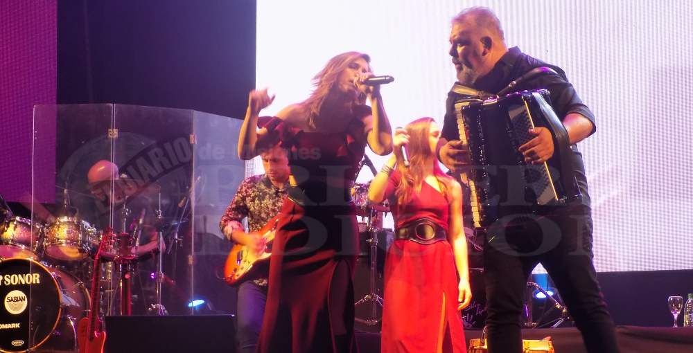 Se apagó la antorcha de oro del Festival Nacional del Litoral