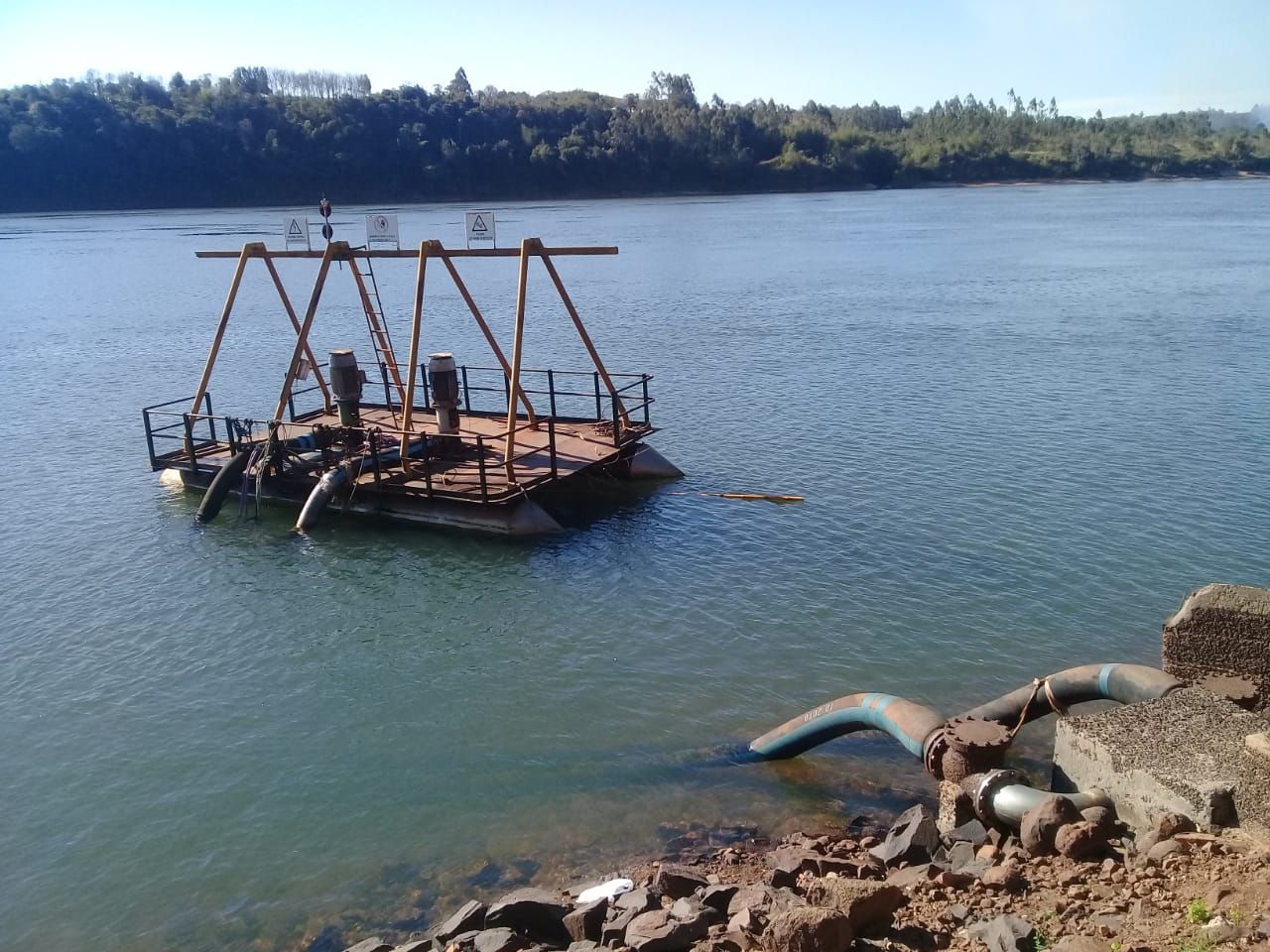 Bajante del río preocupa pero todavía no afecta