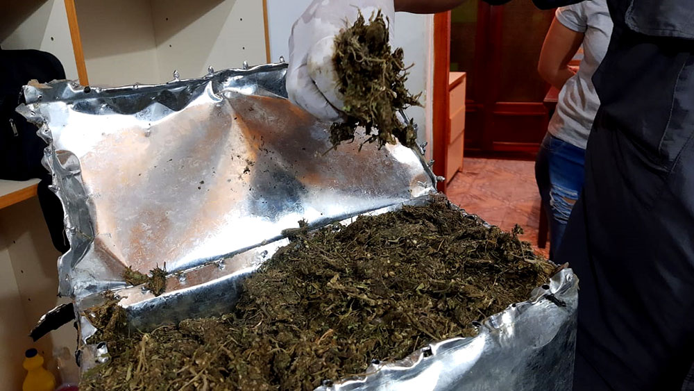 Frenan envío de marihuana en encomiendas