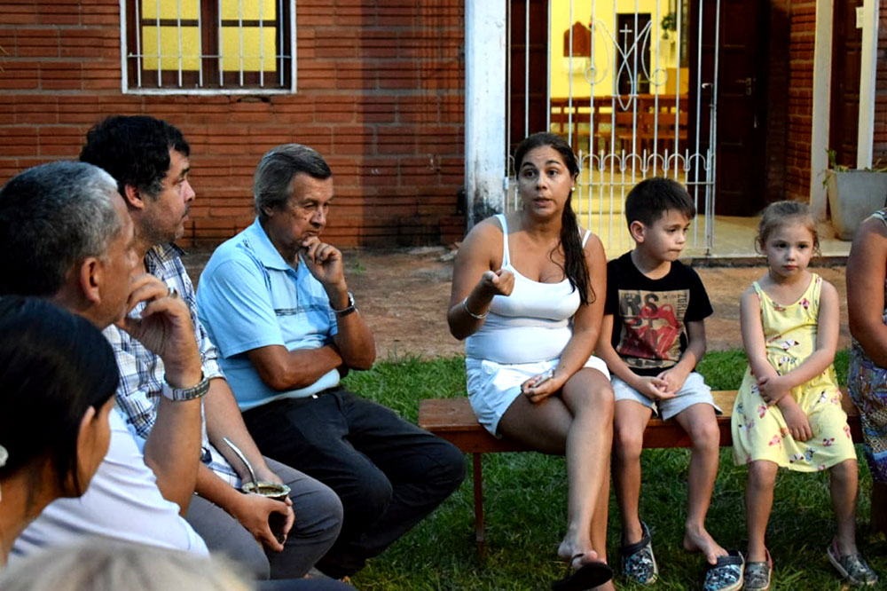 Vecinos reclaman la falta de presión en el servicio de agua potable