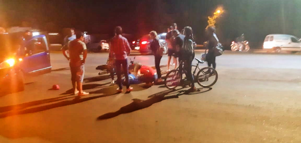 Joven sufrió serias lesiones luego de ser atropellada por una moto