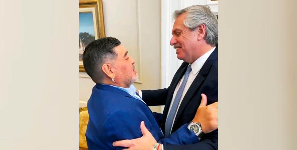 Fernández recibió a Maradona en Casa Rosada