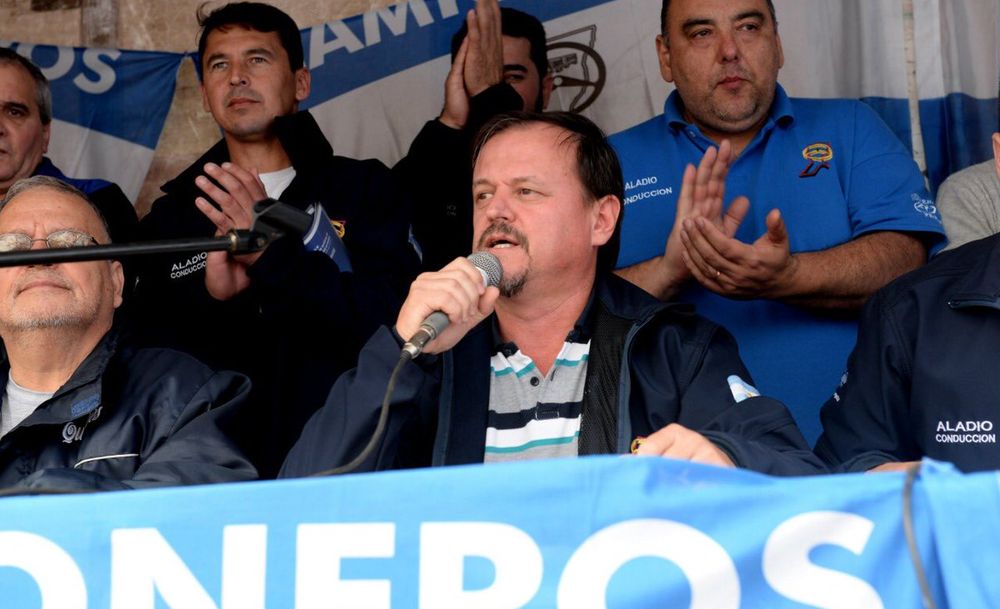 El Gobierno inscribió a sindicato de camioneros alejado de Moyano