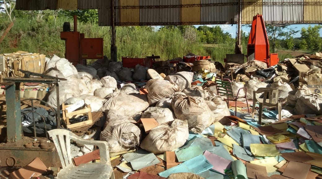 Hay conflicto con los contratos en Apóstoles